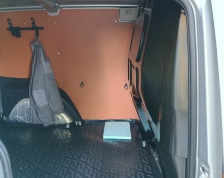 Серый Рено Кенгу Экспресс, объемом двигателя 1.5 л и пробегом 70 тыс. км за 14000 $, фото 7 на Automoto.ua