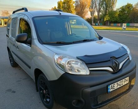 Серый Рено Кенгу Экспресс, объемом двигателя 1.5 л и пробегом 70 тыс. км за 14000 $, фото 1 на Automoto.ua