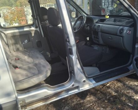 Серый Рено Кенгу Экспресс, объемом двигателя 1.5 л и пробегом 380 тыс. км за 3400 $, фото 6 на Automoto.ua