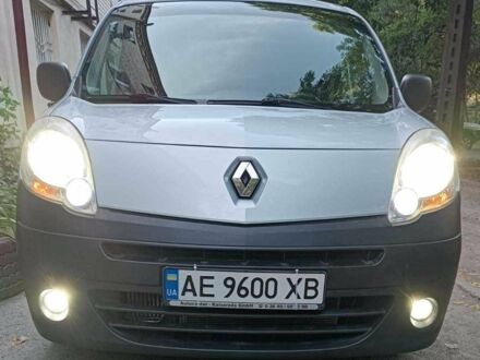 Рено Кєнгу Експресс 2012 у Дніпро (Дніпропетровську) на Automoto.ua Сірий Рено Кєнгу Експресс, об'ємом двигуна 1.5 л та пробігом 137 тис. км за 10200 $, фото 1 на Automoto.ua