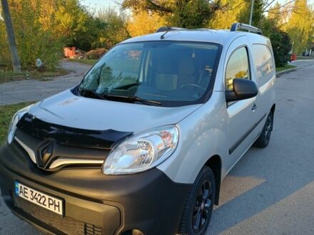 Серый Рено Кенгу Экспресс, объемом двигателя 1.5 л и пробегом 70 тыс. км за 14000 $, фото 1 на Automoto.ua