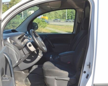 Белый Рено Кенгу, объемом двигателя 1.5 л и пробегом 202 тыс. км за 6490 $, фото 10 на Automoto.ua