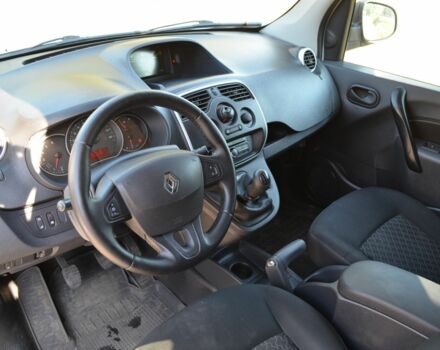 Белый Рено Кенгу, объемом двигателя 1.5 л и пробегом 202 тыс. км за 6490 $, фото 11 на Automoto.ua