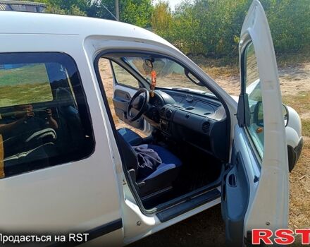 Рено Кенгу 1998 в Балаклее на Automoto.ua Белый Рено Кенгу, объемом двигателя 1.9 л и пробегом 400 тыс. км за 2000 $, фото 5 на Automoto.ua