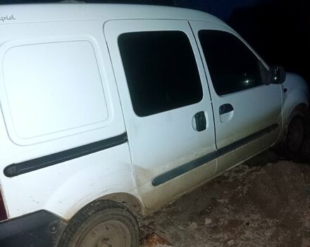 Белый Рено Кенгу, объемом двигателя 1.1 л и пробегом 200 тыс. км за 2400 $, фото 1 на Automoto.ua