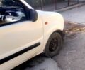 Білий Рено Кєнгу, об'ємом двигуна 1.9 л та пробігом 377 тис. км за 2000 $, фото 1 на Automoto.ua