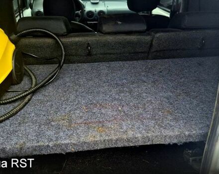 Білий Рено Кєнгу, об'ємом двигуна 1.9 л та пробігом 370 тис. км за 3200 $, фото 8 на Automoto.ua