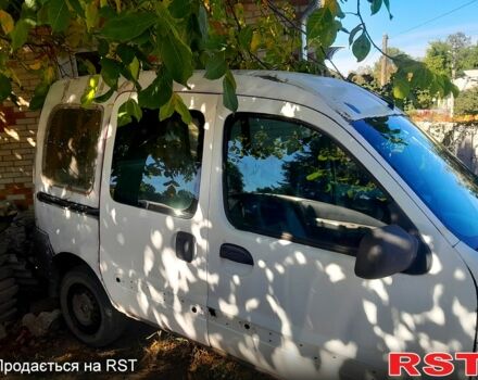 Белый Рено Кенгу, объемом двигателя 1.9 л и пробегом 416 тыс. км за 1650 $, фото 2 на Automoto.ua
