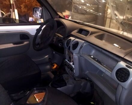 Білий Рено Кєнгу, об'ємом двигуна 1.5 л та пробігом 200 тис. км за 1400 $, фото 1 на Automoto.ua