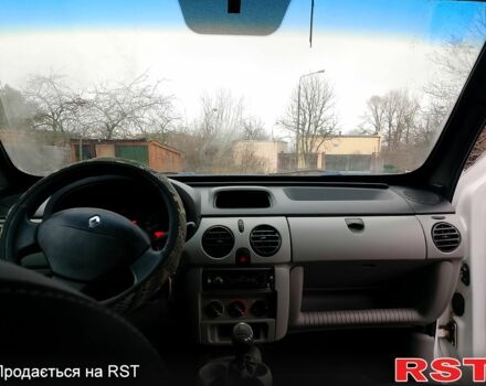 Белый Рено Кенгу, объемом двигателя 1.5 л и пробегом 290 тыс. км за 3300 $, фото 9 на Automoto.ua