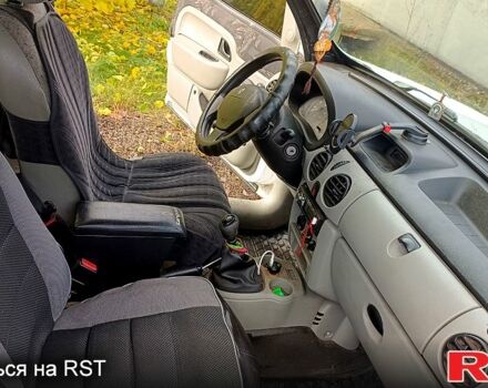 Білий Рено Кєнгу, об'ємом двигуна 1.5 л та пробігом 256 тис. км за 3500 $, фото 4 на Automoto.ua