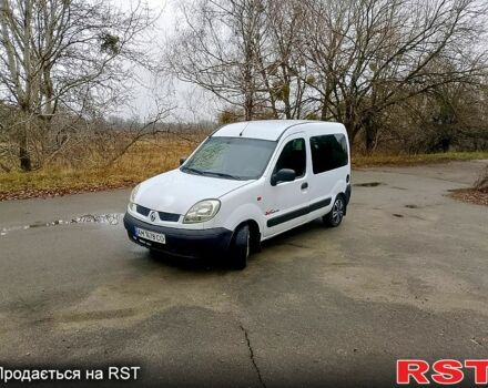 Белый Рено Кенгу, объемом двигателя 1.5 л и пробегом 290 тыс. км за 3300 $, фото 2 на Automoto.ua