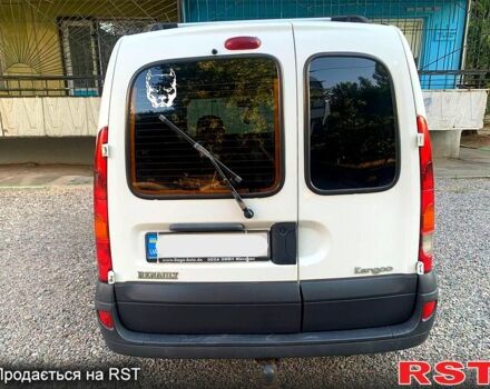 Белый Рено Кенгу, объемом двигателя 1.5 л и пробегом 225 тыс. км за 4300 $, фото 3 на Automoto.ua