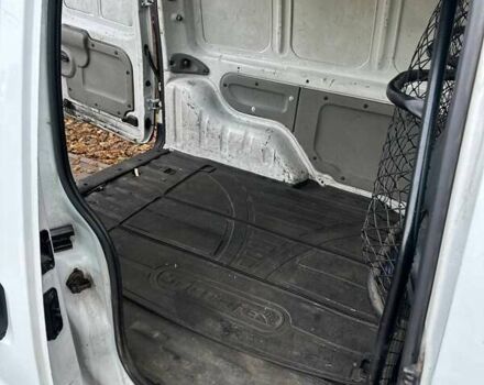 Белый Рено Кенгу, объемом двигателя 1.9 л и пробегом 220 тыс. км за 3200 $, фото 9 на Automoto.ua