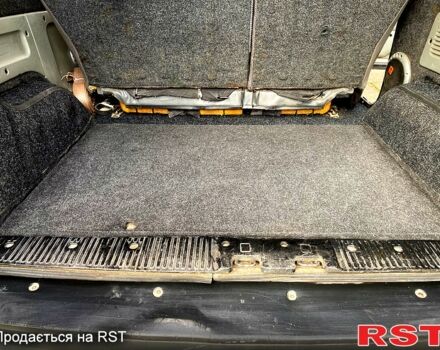 Рено Кєнгу 2005 у Олевске на Automoto.ua Білий Рено Кєнгу, об'ємом двигуна 1.5 л та пробігом 304 тис. км за 3300 $, фото 10 на Automoto.ua