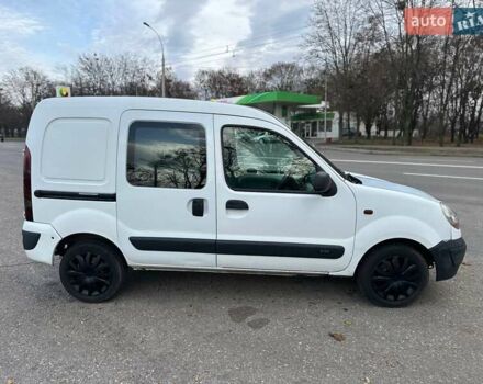 Белый Рено Кенгу, объемом двигателя 1.9 л и пробегом 220 тыс. км за 3200 $, фото 2 на Automoto.ua