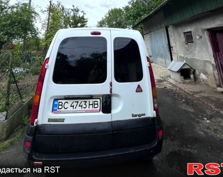Белый Рено Кенгу, объемом двигателя 1.5 л и пробегом 250 тыс. км за 3800 $, фото 1 на Automoto.ua
