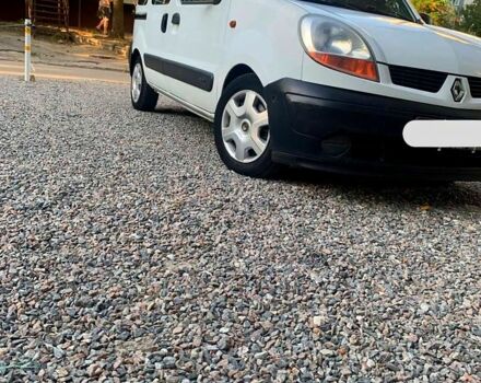 Белый Рено Кенгу, объемом двигателя 1.5 л и пробегом 225 тыс. км за 4300 $, фото 1 на Automoto.ua