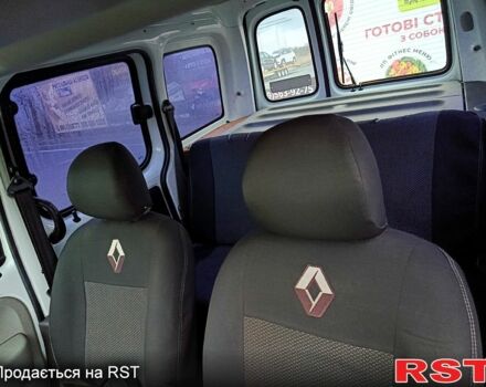 Белый Рено Кенгу, объемом двигателя 1.4 л и пробегом 344 тыс. км за 3999 $, фото 13 на Automoto.ua