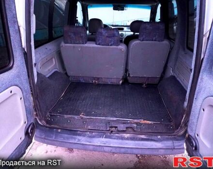 Білий Рено Кєнгу, об'ємом двигуна 1.5 л та пробігом 325 тис. км за 3600 $, фото 8 на Automoto.ua