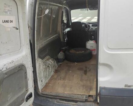 Білий Рено Кєнгу, об'ємом двигуна 1.4 л та пробігом 556 тис. км за 1900 $, фото 6 на Automoto.ua