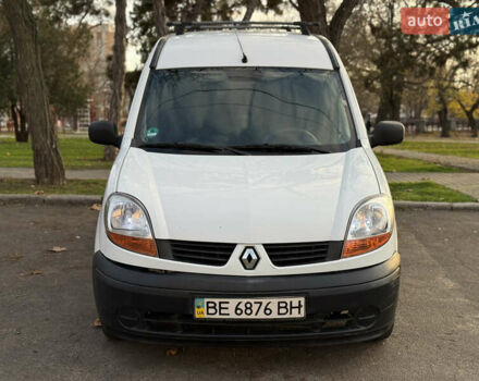 Белый Рено Кенгу, объемом двигателя 1.5 л и пробегом 303 тыс. км за 2300 $, фото 1 на Automoto.ua