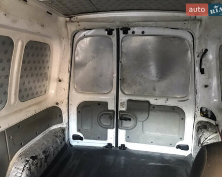 Білий Рено Кєнгу, об'ємом двигуна 1.39 л та пробігом 350 тис. км за 2500 $, фото 7 на Automoto.ua