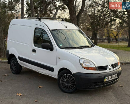 Белый Рено Кенгу, объемом двигателя 1.5 л и пробегом 303 тыс. км за 2300 $, фото 23 на Automoto.ua