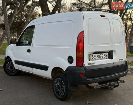 Белый Рено Кенгу, объемом двигателя 1.5 л и пробегом 303 тыс. км за 2300 $, фото 5 на Automoto.ua