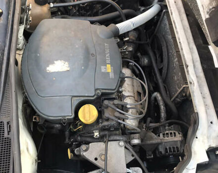 Білий Рено Кєнгу, об'ємом двигуна 1.39 л та пробігом 350 тис. км за 2500 $, фото 3 на Automoto.ua