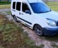 Белый Рено Кенгу, объемом двигателя 1.5 л и пробегом 500 тыс. км за 3899 $, фото 1 на Automoto.ua