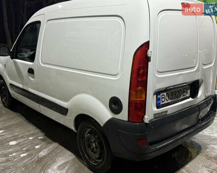 Белый Рено Кенгу, объемом двигателя 1.5 л и пробегом 237 тыс. км за 2900 $, фото 3 на Automoto.ua