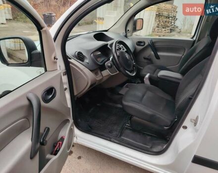 Білий Рено Кєнгу, об'ємом двигуна 1.46 л та пробігом 298 тис. км за 4900 $, фото 6 на Automoto.ua