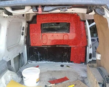 Білий Рено Кєнгу, об'ємом двигуна 1.46 л та пробігом 298 тис. км за 4900 $, фото 22 на Automoto.ua