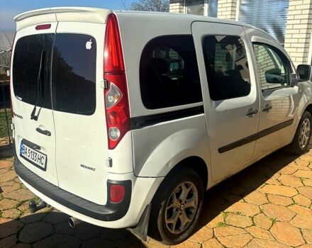 Белый Рено Кенгу, объемом двигателя 1.5 л и пробегом 400 тыс. км за 3600 $, фото 2 на Automoto.ua