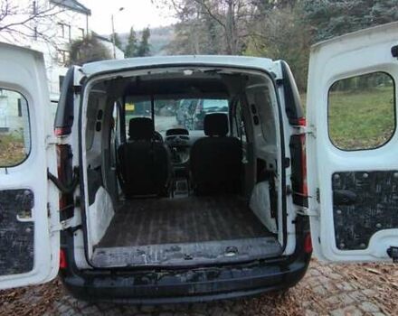 Белый Рено Кенгу, объемом двигателя 1.5 л и пробегом 385 тыс. км за 2100 $, фото 3 на Automoto.ua