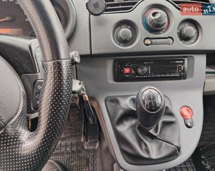 Білий Рено Кєнгу, об'ємом двигуна 1.46 л та пробігом 298 тис. км за 4900 $, фото 9 на Automoto.ua