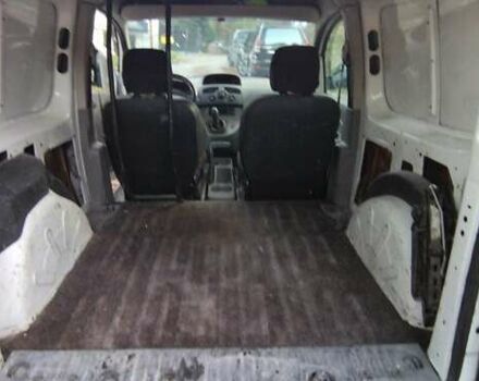 Белый Рено Кенгу, объемом двигателя 1.5 л и пробегом 385 тыс. км за 2100 $, фото 4 на Automoto.ua