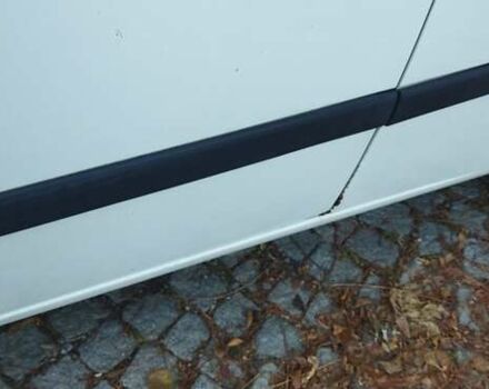 Белый Рено Кенгу, объемом двигателя 1.5 л и пробегом 385 тыс. км за 2100 $, фото 10 на Automoto.ua