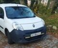 Белый Рено Кенгу, объемом двигателя 1.5 л и пробегом 385 тыс. км за 2100 $, фото 1 на Automoto.ua