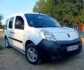 Білий Рено Кєнгу, об'ємом двигуна 1.5 л та пробігом 320 тис. км за 5600 $, фото 1 на Automoto.ua