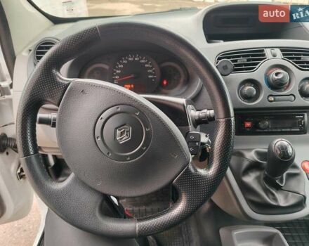 Білий Рено Кєнгу, об'ємом двигуна 1.46 л та пробігом 298 тис. км за 4900 $, фото 10 на Automoto.ua
