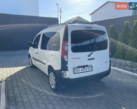 Белый Рено Кенгу, объемом двигателя 1.46 л и пробегом 254 тыс. км за 4100 $, фото 2 на Automoto.ua