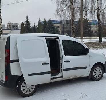 Белый Рено Кенгу, объемом двигателя 1.46 л и пробегом 401 тыс. км за 4500 $, фото 9 на Automoto.ua