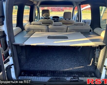 Белый Рено Кенгу, объемом двигателя 1.5 л и пробегом 368 тыс. км за 5500 $, фото 5 на Automoto.ua