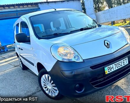 Белый Рено Кенгу, объемом двигателя 1.5 л и пробегом 368 тыс. км за 5500 $, фото 7 на Automoto.ua