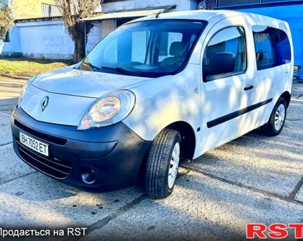 Белый Рено Кенгу, объемом двигателя 1.5 л и пробегом 368 тыс. км за 5500 $, фото 8 на Automoto.ua