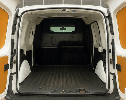 Білий Рено Кєнгу, об'ємом двигуна 1.46 л та пробігом 290 тис. км за 4999 $, фото 5 на Automoto.ua