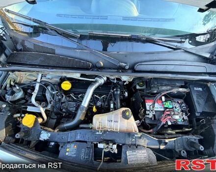 Белый Рено Кенгу, объемом двигателя 1.5 л и пробегом 368 тыс. км за 5500 $, фото 6 на Automoto.ua