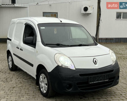 Белый Рено Кенгу, объемом двигателя 1.5 л и пробегом 262 тыс. км за 5750 $, фото 78 на Automoto.ua